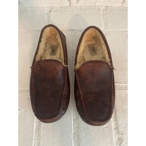 UGG Men's Ascot Slipper Size US 9 - Picture 3 of 6